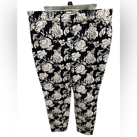 Gap Signature skinny ankle khaki in black and white floral print size 8 - Picture 1 of 12